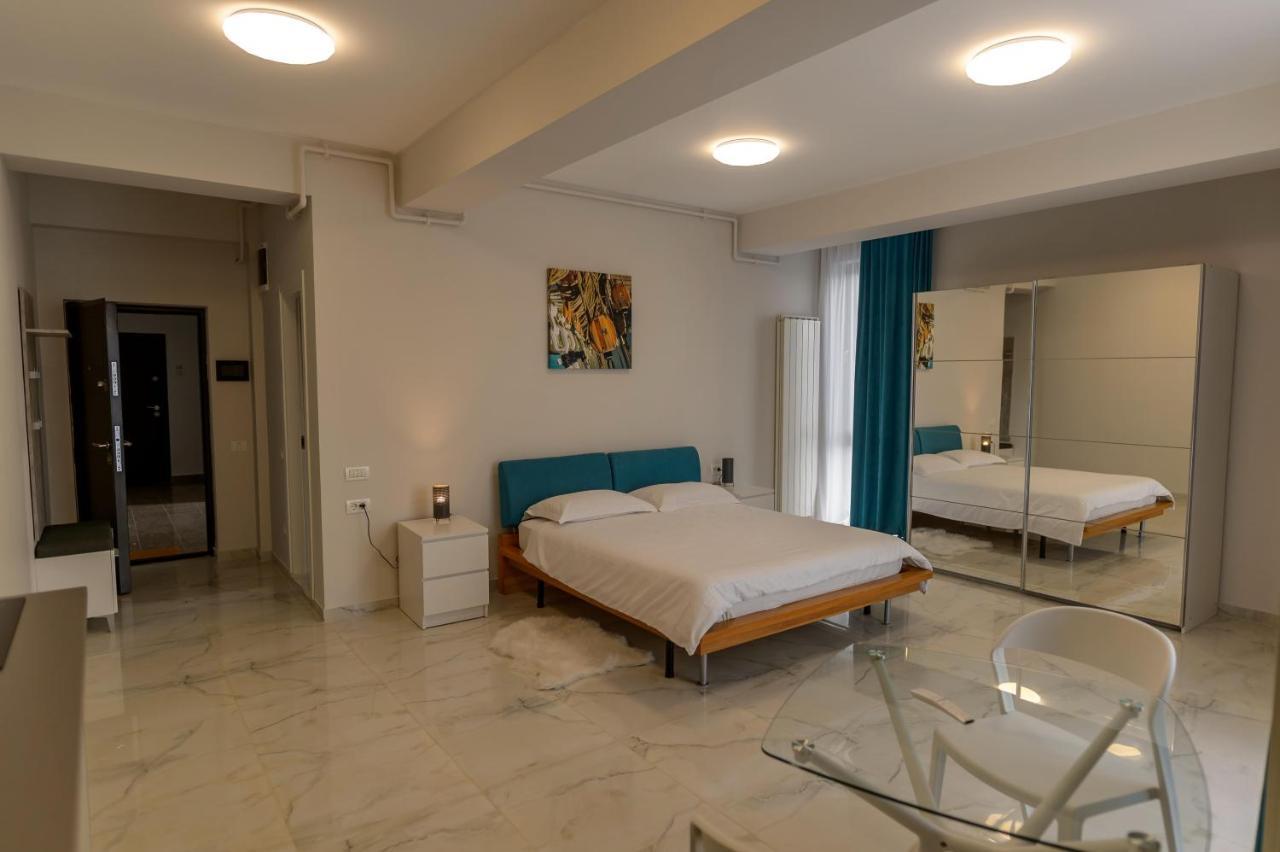 Atlantis Apartments & Studios Mamaia Extérieur photo