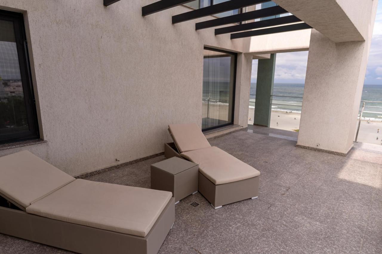 Atlantis Apartments & Studios Mamaia Extérieur photo